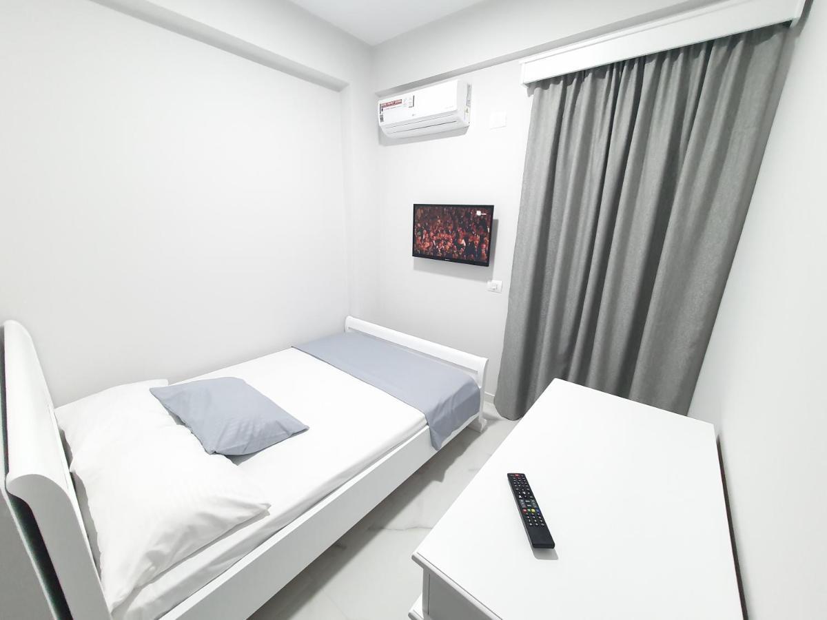 Il Mio Hotell Ksamil Rum bild