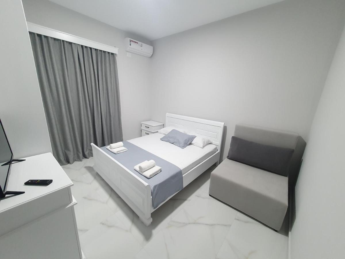 Il Mio Hotell Ksamil Exteriör bild